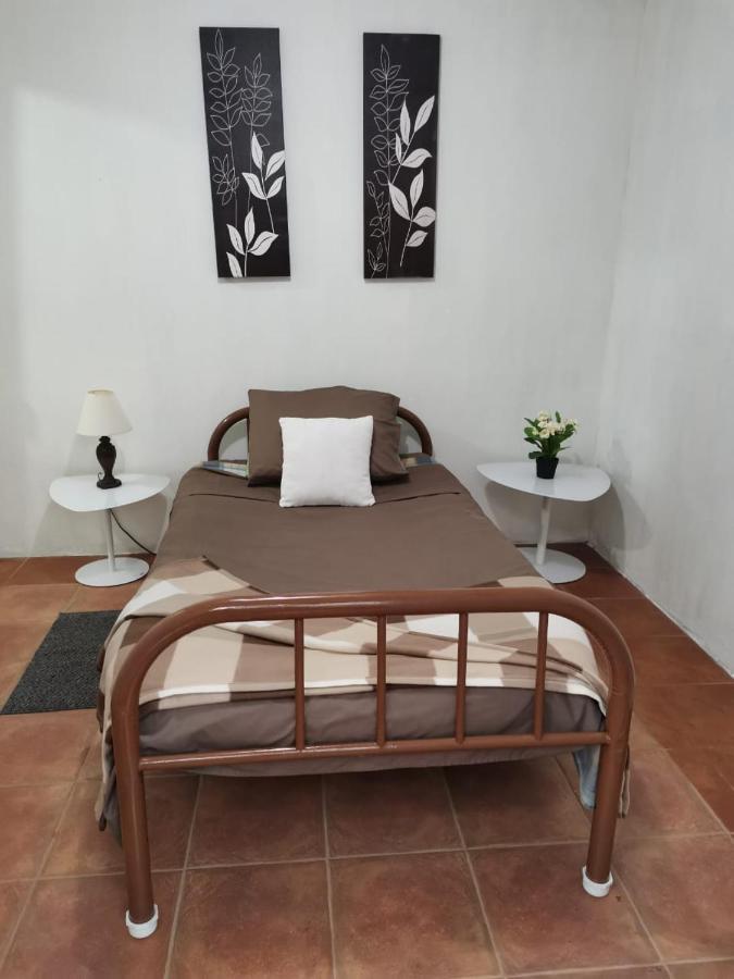 Casa Familiar La Arboleda Apartment Guatemala City Exterior photo