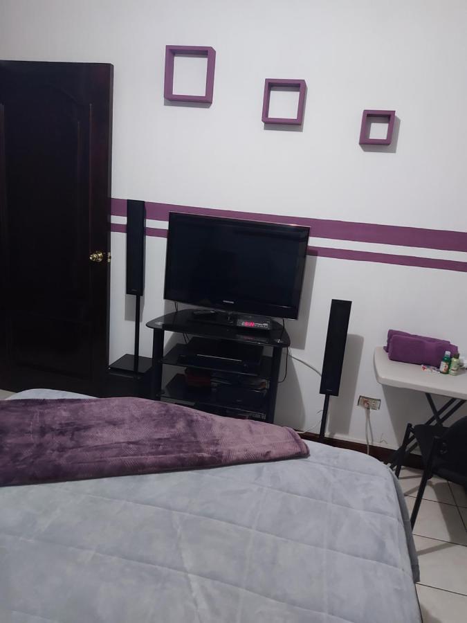 Casa Familiar La Arboleda Apartment Guatemala City Exterior photo