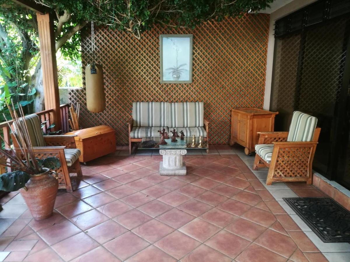 Casa Familiar La Arboleda Apartment Guatemala City Exterior photo